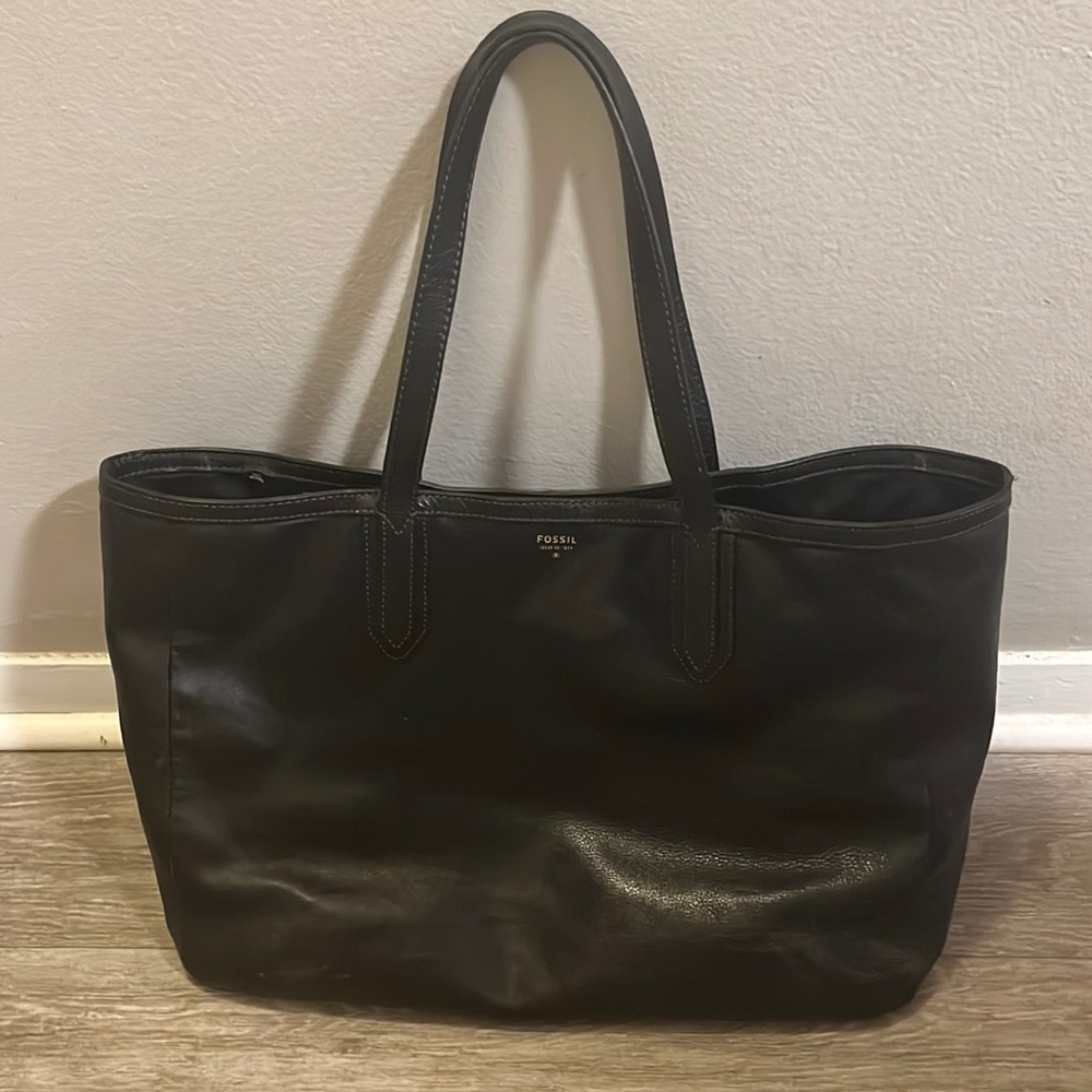 Black leather Fossil tote bag